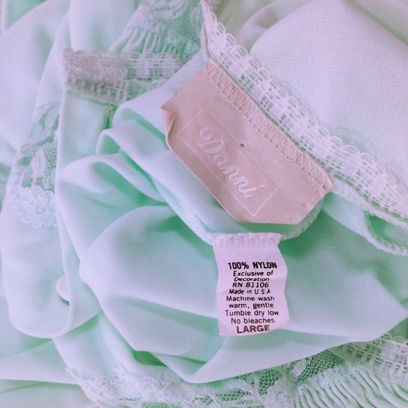 Vintage 80s Danni Dressing Gown Robe -L Pocket Ruched Lace Buttons SSL Nylon - Picture 6 of 8